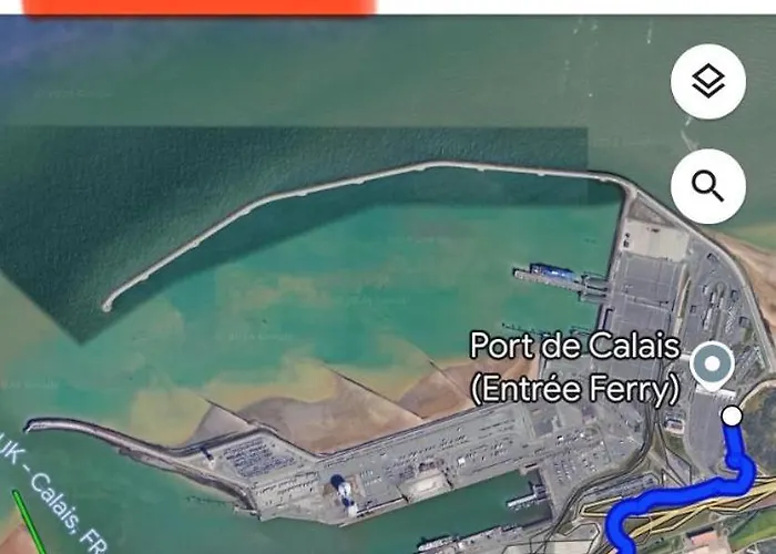 Studio vue sur mer classé 3 étoiles, Calais